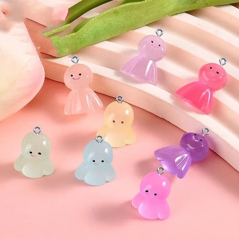 Art Craft Toys - 10Pcs Glow In Dark Cartoon Doll