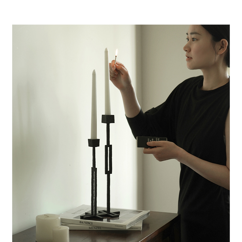 Casting Art Perch Light